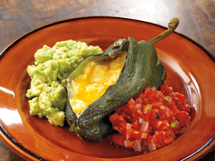 Chiles Rellenos with Tomato Salsa and Guacamole | Veggies Recipes | Weber Grills