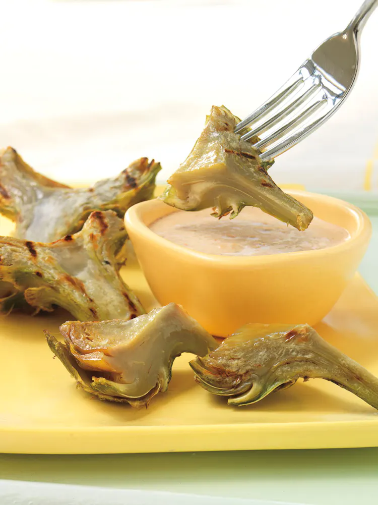Artichoke Hearts with Smoked Tomato and Roasted Garlic Aioli | Veggies Recipes