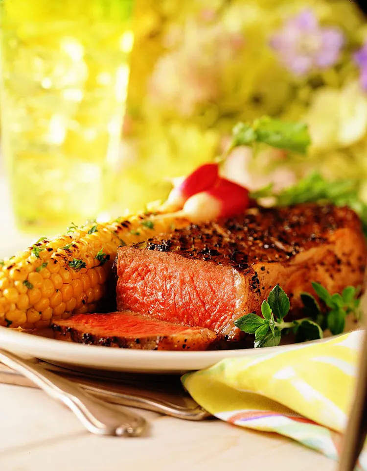 Coffee and Pepper–Crusted New York Steaks | Red Meat Recipes | Weber Grills