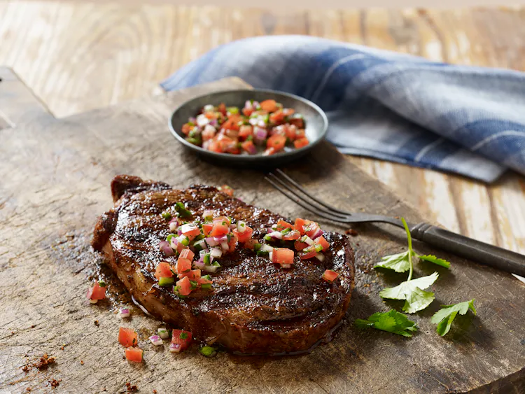 Chile-Garlic Rib Eyes with Fresh Salsa | Red Meat Recipes | Weber Grills