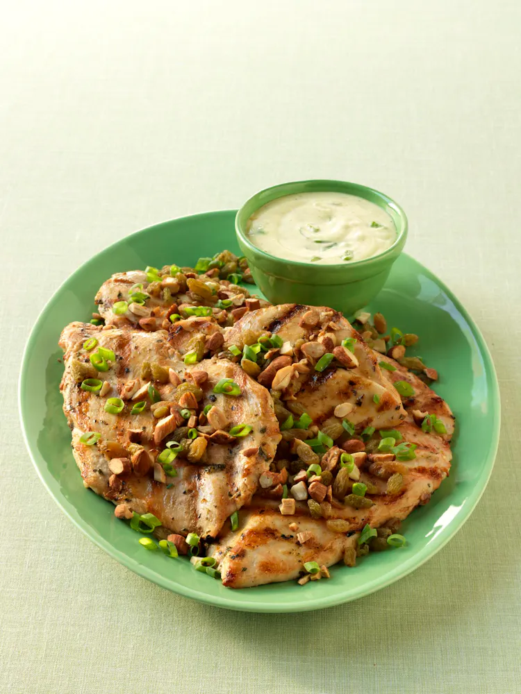 Chicken Breasts with Curry Sauce and Golden Raisins | Poultry Recipes