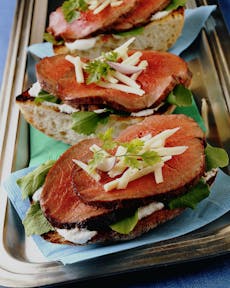 Hot Tenderloin Sandwiches