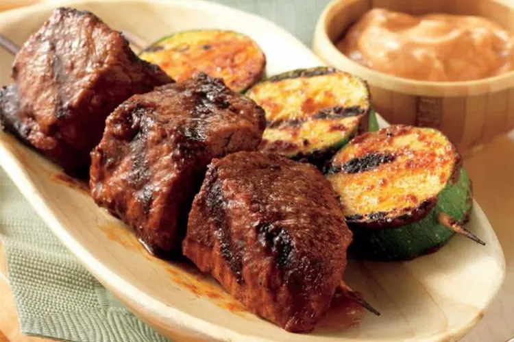 Tri-Tip and Zucchini Kabobs with Smoked Paprika Aioli | Red Meat Recipes
