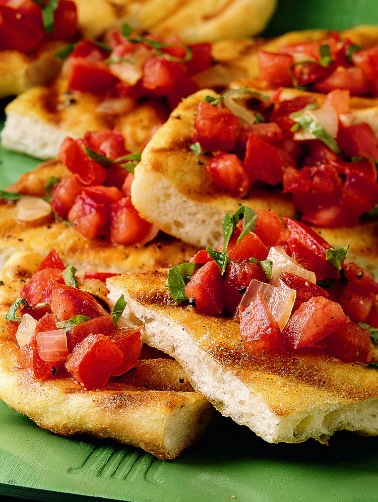 Grilled Pizza Bread | Starters Recipes | Weber Grills