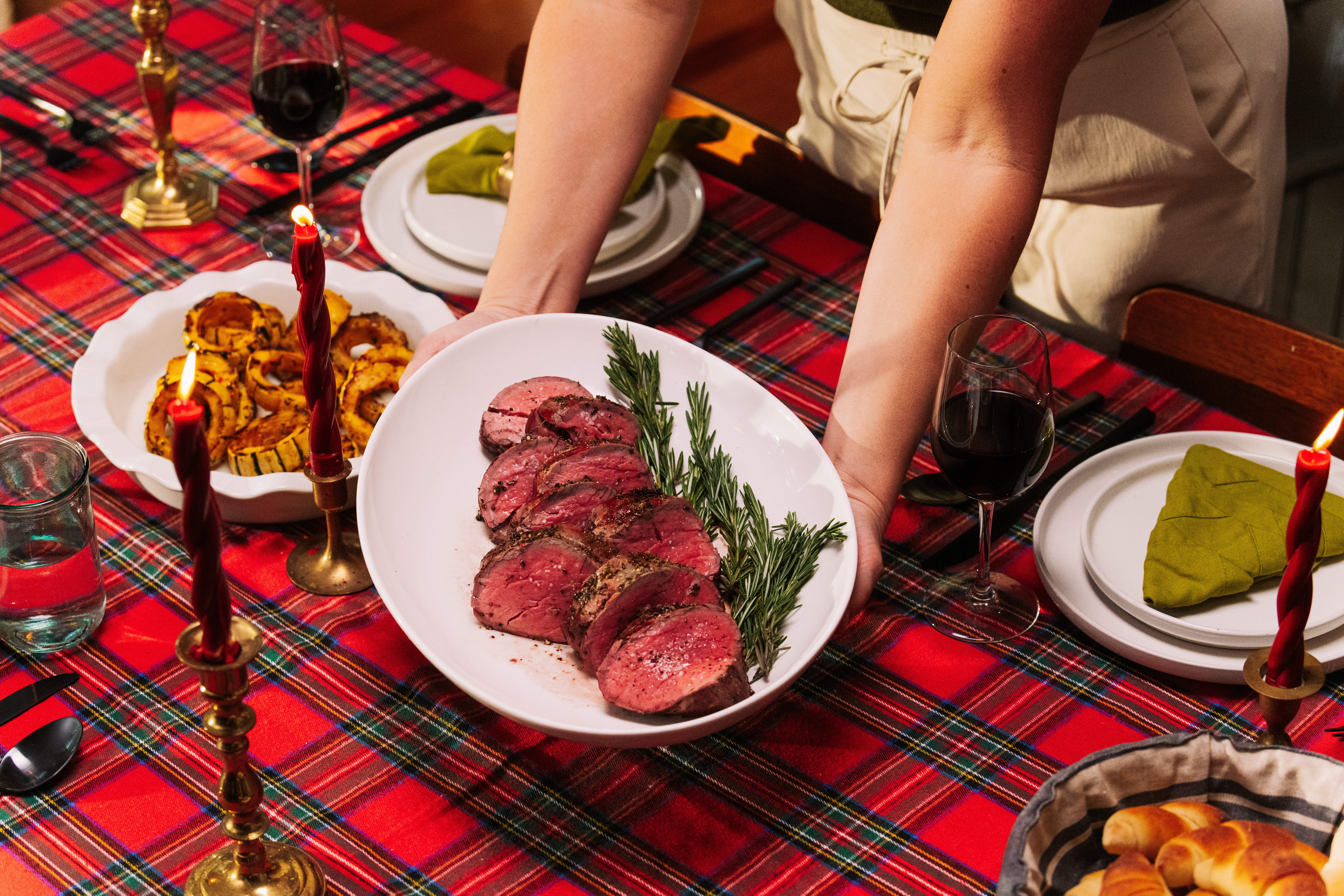 Holiday Reverse-Seared Beef Tenderloin 