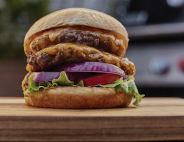 Classic Smash Burger