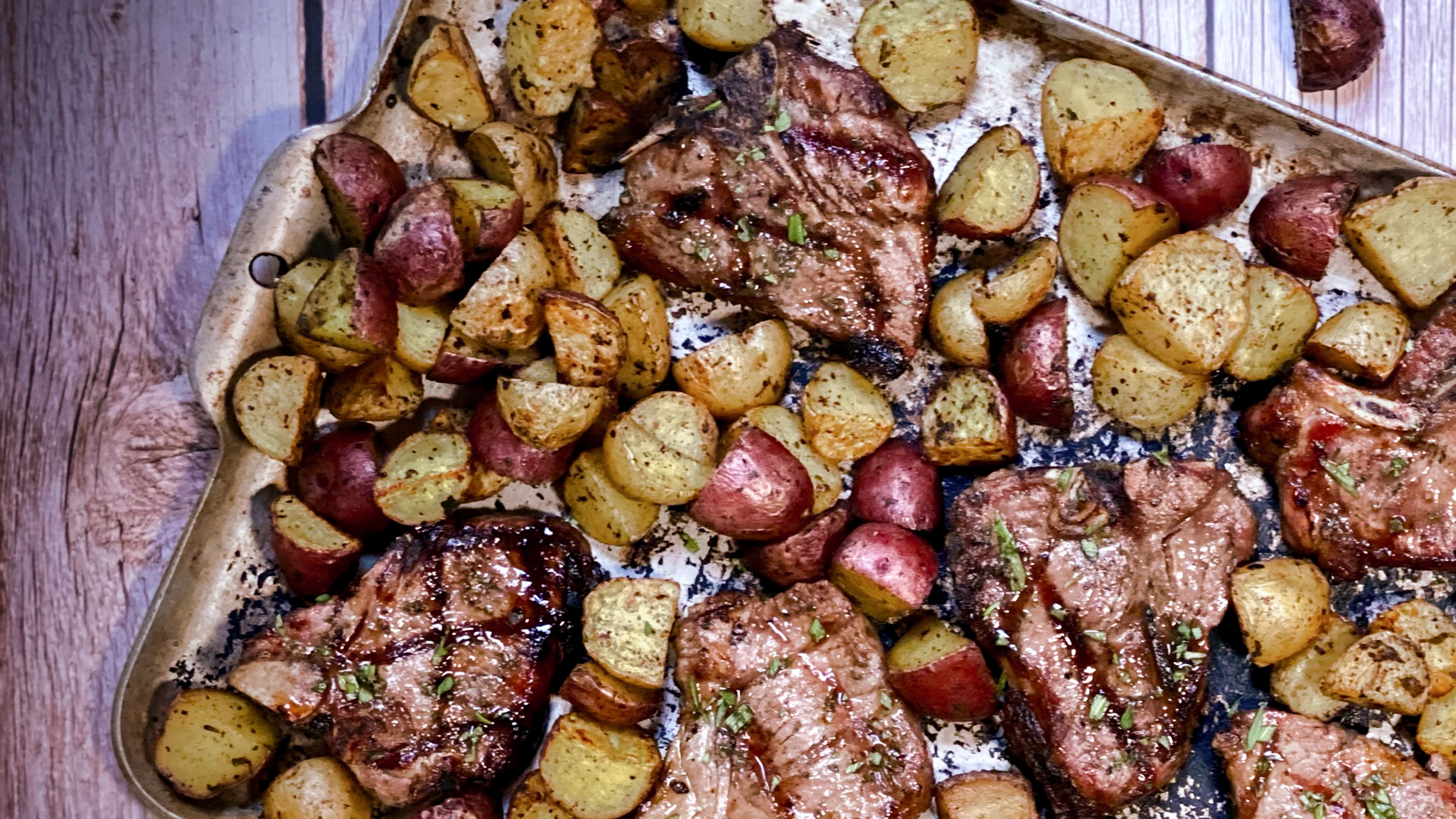 How to cook rosemary lamb chop with roasted potatoes