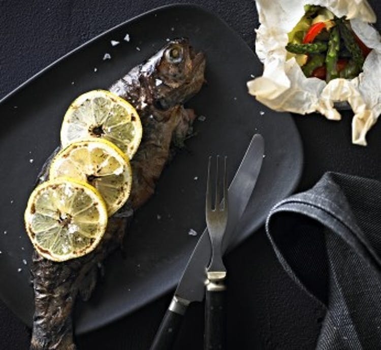 Smoked Trout With Lemon Herbs And Vegetable Parcels 692X636Px 346X318
