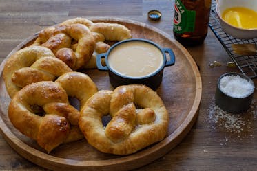 Beer Pretzels with Cheesy Dipping Sauce