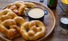 Vb Beer Pretzels With Cheese Dipping Sauce