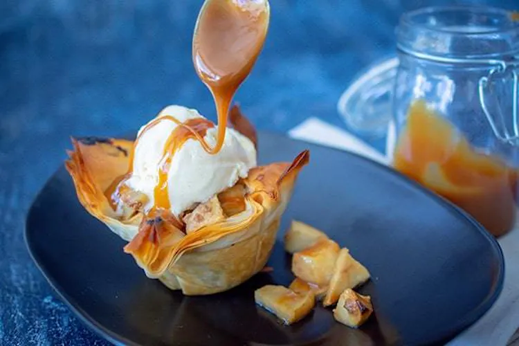 Caramel Apple Pies | Desserts Recipes | Weber BBQ