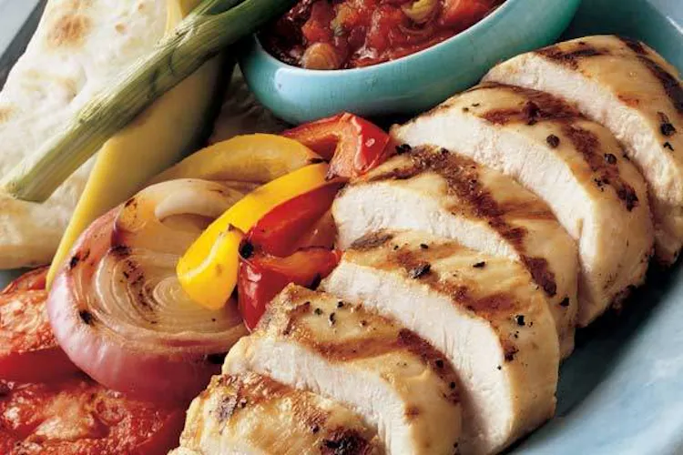 Chicken Fajitas | Poultry Recipes | Weber BBQ