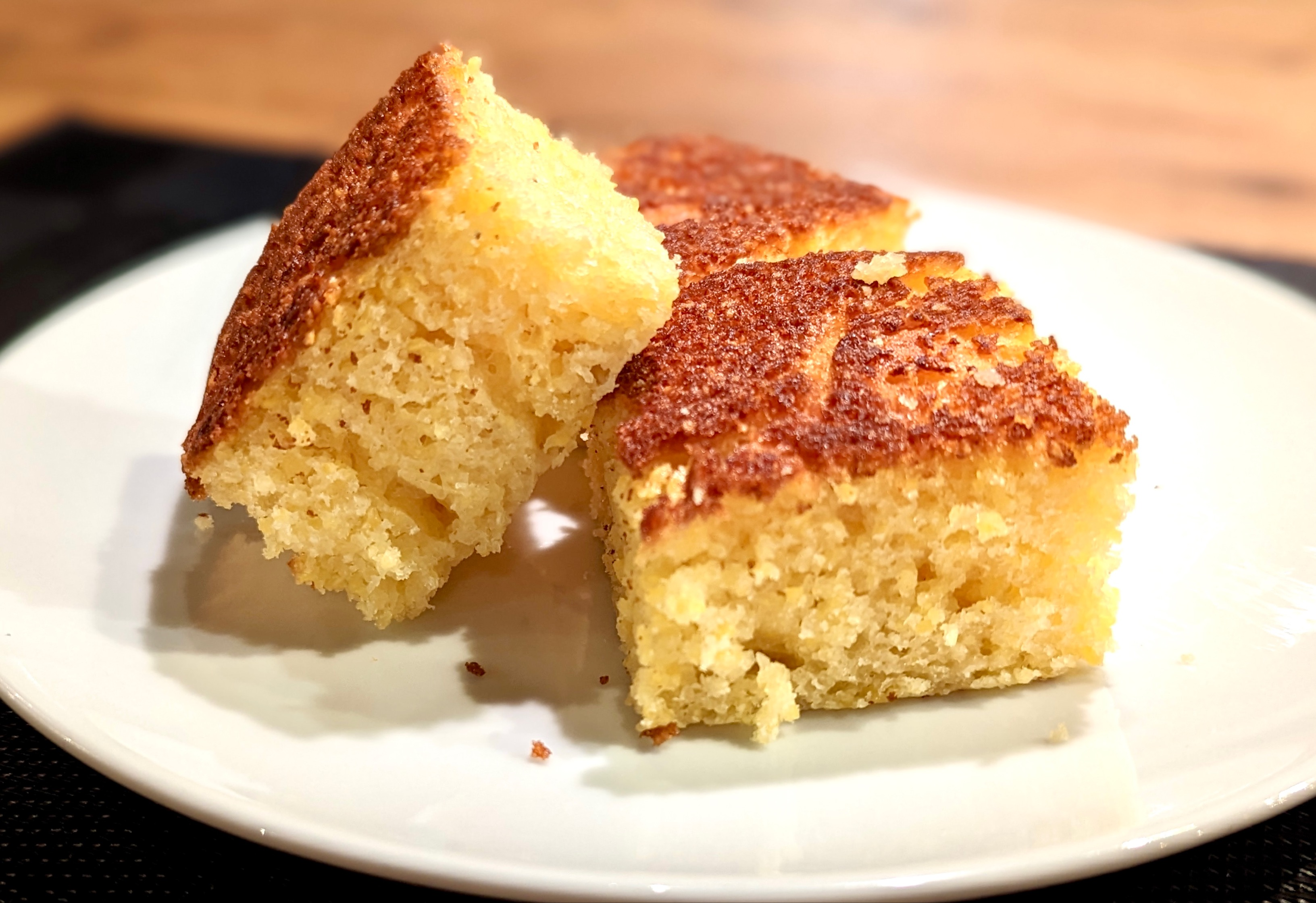 スイートコーンブレッド