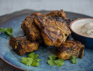 Curried Lamb Chops with Yoghurt Sauce