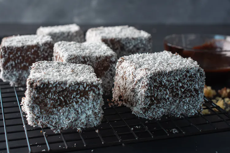 Lamingtons | Desserts Recipes | Weber BBQ