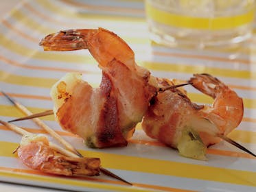 Bacon-Wrapped Jalapeño Shrimp Poppers