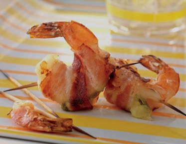 Bacon-Wrapped Jalapeño Shrimp Poppers